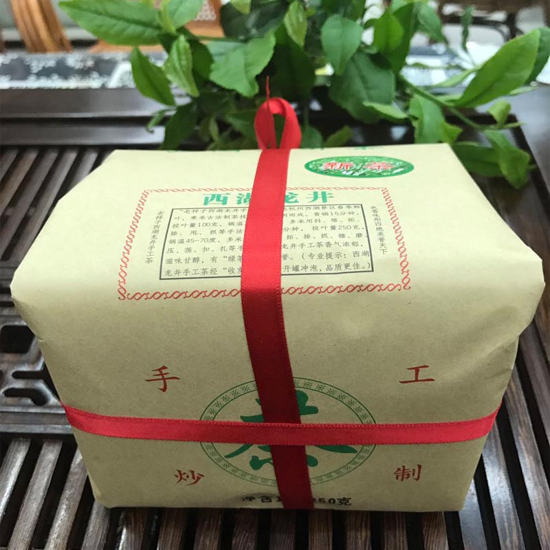 2019新茶叶春茶特级绿茶西湖龙井雨前龙井梅坞茶农直销250g礼盒装在类目 茶, 绿茶(新), 西湖龙井中 - 来自Buy2taobao.com提供专业的淘宝代购服务