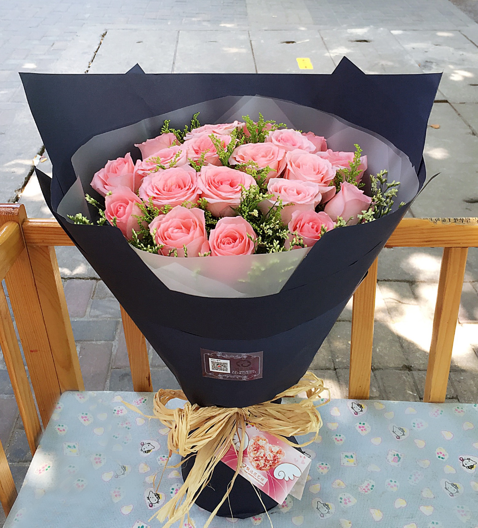 11朵红玫瑰鲜花速递内蒙古乌兰察布市集宁区同城花店送花上门在类目 鲜花速递/花卉仿真/绿植园艺, 鲜花速递(同城)中 - 来自Buy2taobao.com提供专业的淘宝代购服务