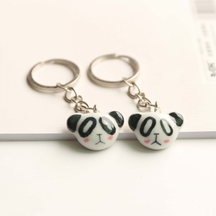 Creative Ceramics Small pendant Cute deer/Little Bear Key buckle fresh Jewelry Lovers money New productsin the Accessories/Leather belt/Hat/Muffler , Shoes and bags/Belt Accessories , Bag Accessories , Bag pendant category - from Buy2taobao.com to provide professional Taobao agent buy service