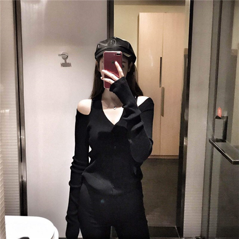 毛衫紧身毛衣打底衫女秋冬短款2017新款潮软妹露肩小心机上衣v领|msdalam kategori Butik wanita / wanita, sweater bulu - dari Buy2taobao.com untuk memberikan perkhidmatan ejen Taobao profesional membeli