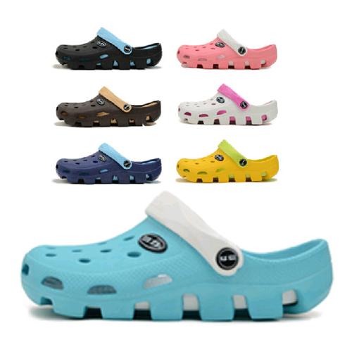 quality goods Warrior Crocs Men's Summer sandals lovers Beach slippers Female models non-slip light Big head shoesin the Sports shoes new , Sports sandals/Sandals category - from Buy2taobao.com to provide professional Taobao agent buy service