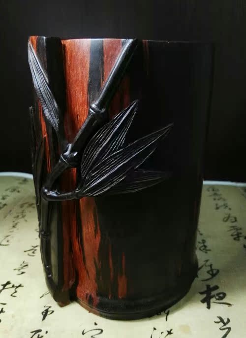 印度小叶紫檀文玩手把件木雕工艺品手工雕刻紫檀竹节笔筒08号在类目 古董/邮币/字画/收藏, 其它收藏品中 - 来自Buy2taobao.com提供专业的淘宝代购服务