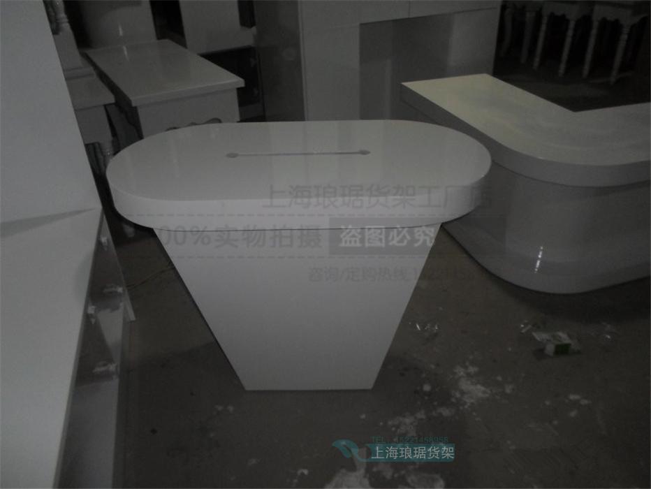 异形体验桌台手机体验柜台 数码展示柜椭圆形展示柜台logo可定制在类目 商业/办公家具, 货架/展柜, 精品展柜/陈列柜中 - 来自Buy2taobao.com提供专业的淘宝代购服务