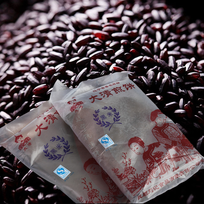 Fushun specialty Qing Liu Kee Black rice manual 110 gram Vegetarian food No sugar grilled savory crepe Indefinitelyin the Agri rice/Dried foods/Condiment , Meter/Flour/Grains , Grains portfolio category - from Buy2taobao.com to provide professional Taobao agent buy service