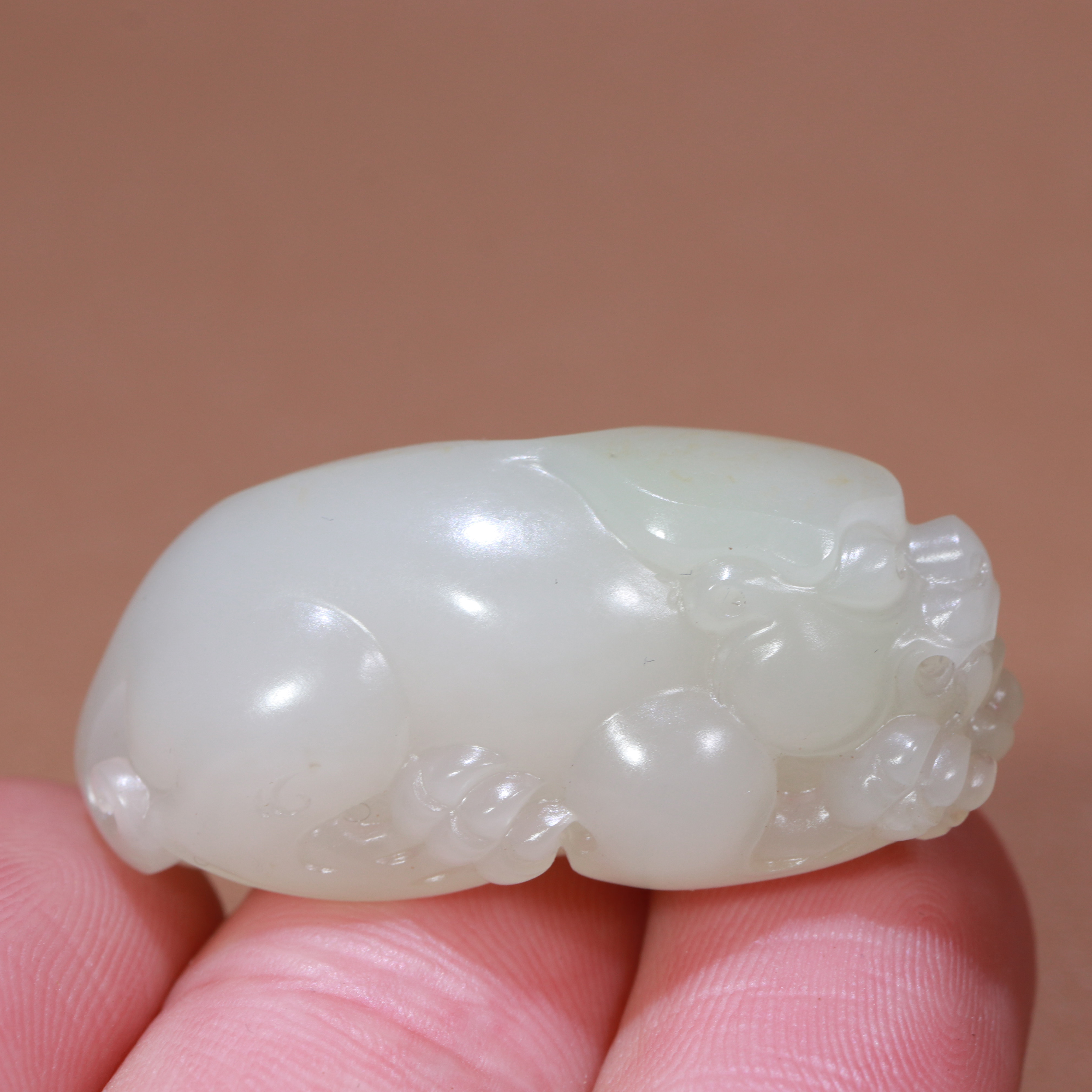 结缘 新疆和田玉籽料吊坠貔貅挂件天然满皮毛孔原石苏州玉雕工艺在类目 珠宝/钻石/翡翠/黄金, 和田玉, 颈饰中 - 来自Buy2taobao.com提供专业的淘宝代购服务
