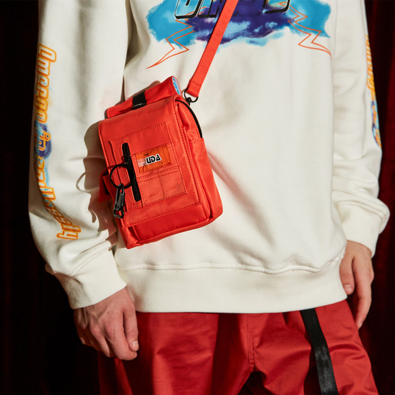 UHUZZ 18AW UDA multi-function Small satchel The single shoulder bag Inclined shoulder bag Waist pack Hip-hop hip-hop Chaopaiin the Leather/Lady bags/Men's bag, Men's bags category - from Buy2taobao.com to provide professional Taobao agent buy service