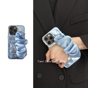韩风ins冰川蓝丝绸弹力手腕带适用苹果15promax手机壳iphone13pro水波纹1214promax高级感11保护套