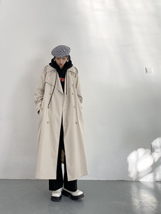 2023秋冬慵懒设计感法式小众宽松双排扣中长款风衣外套女大衣