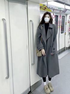 高级感灰色呢子大衣女秋冬装韩系赫本风，宽松大码长款毛呢外套