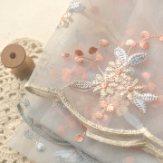 粉蓝色绣花双边波浪，边网纱连衣裙子，汉服装头纱旗袍装饰面料