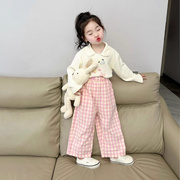韩系童装2024春夏女童花瓣娃娃领上衣粉色格子裤套装女宝宝两件套