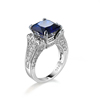 时尚仿真钻戒超大闪亮蓝宝石，镶嵌方形水钻，创意男士轻奢ins戒指