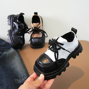 儿童皮鞋黑白色2024春秋季男童，女童英伦风，方口大头鞋乐福鞋潮
