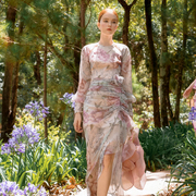 越南小众DARLIN DIVA2022夏季玫瑰花色雪纺拼色不规则连衣裙