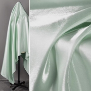 浅水绿色超亮液态水晶缎面料-水光，缎金属反光丝滑连衣裙礼服布料
