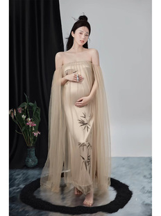 影楼主题孕妇照服装时尚，唯美小清新抹胸礼服孕妈大肚拍照摄影衣服