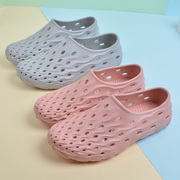 塑料凉鞋女夏季透气镂空护士白色洞洞鞋，妈妈平底玩水沙滩鞋男雨鞋