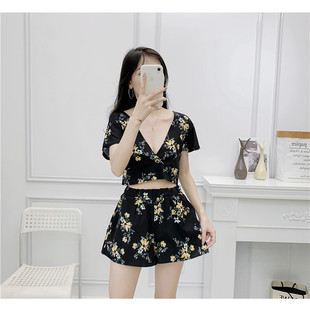 2023夏季女装韩版清新印花性感深v领蝙蝠袖露背系带修身短款衬衫