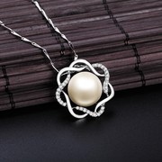 韩版时尚女短款天然珍珠，吊坠锁骨链925银微镶钻简约气质珍珠项链