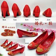 新娘婚鞋女款绣花鞋古风，中式结婚秀禾鞋粗跟红色高跟鞋刺绣龙凤鞋