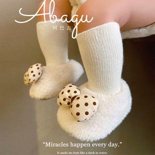 初生婴儿棉鞋冬季加绒鞋袜一体，0-3-5-6-9个月蝴蝶结，4女宝宝公主鞋