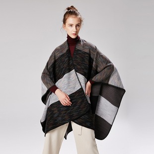 欧美时尚加厚秋冬彩虹宽条两用披肩加长空调保暖仿羊绒披肩斗篷