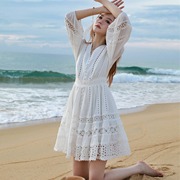 春夏刺绣镂空长袖连衣裙减龄显瘦小个子短款度假穿搭沙滩裙女