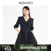 曼娅奴小黑裙女2022秋季时尚，v领a字裙高级感收腰显瘦连衣裙
