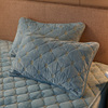 水晶绒枕套冬季牛奶绒夹棉枕头套48x74一对装 单人大号保暖珊瑚绒