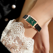聚利时2024女士手表小绿表，长方形手表女式小方盘轻奢设计女表