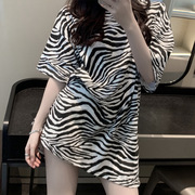 韩国女装货源豹纹，短袖t恤女夏中长款女士，打底衫上衣