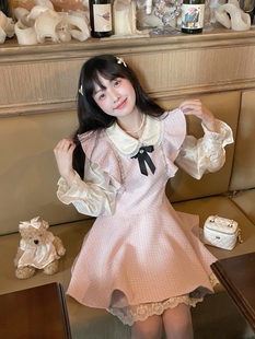 秋季套装甜美粉色蕾丝小香风背带，连衣裙显瘦短裙+娃娃领长袖衬衫