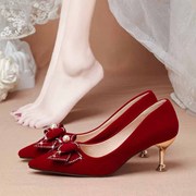 红色结婚鞋女绒面新娘鞋中式秀禾婚纱两穿礼服高跟鞋水钻蝴蝶结鞋