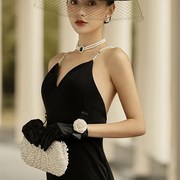 法式赫本风新娘手套，拍照缎面黑色晚礼服，复古小香风秋冬季名媛宴会