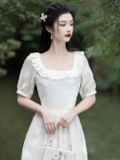 法式复古宫廷风公主，印花连衣裙乳白色纯色，长款短袖方领十动漫