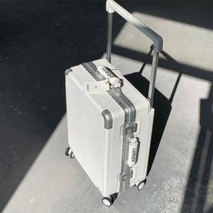 高颜值宽拉杆铝框行李箱女20寸hinomoto静音轮登机箱商务旅行皮箱
