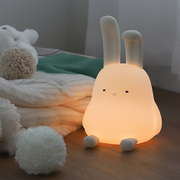 兔子拍拍灯创意硅胶卧室伴眠台灯充电婴儿，喂奶睡眠床头护眼小夜灯