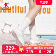 中国乔丹跑步鞋女鞋春夏网面透气轻便休闲鞋运动鞋女EM22221819T