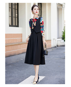 假两件套连衣裙秋季韩版时尚气质女装衬衫领修身显瘦裙子