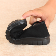 老北京布鞋女款单鞋平底中老年人妈妈鞋，春秋防滑软底舒适黑工作鞋