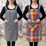 纯棉布格子围裙女家用厨房防油污做饭罩衣，时尚可爱透气背带工作服