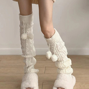 日系袜套女中筒小腿袜秋冬白色毛球长筒堆堆袜可爱洛丽塔高筒袜子