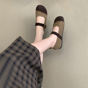 平底单鞋女英伦风时尚，2024年韩版网红一字带，玛丽珍平跟小皮鞋