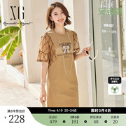 xg雪歌创意印花纯棉短袖连衣裙，2023夏季蕾丝，拼接咖色t恤裙女