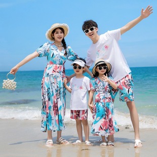 夏装一家三口四口波西米亚亲子装母子海边度假母女沙滩连衣裙