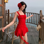 法式绝美红色吊带连衣裙女夏季小个子不规则设计性感海边度假短裙