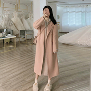 高级感粉色毛呢外套，2023年秋冬装韩版小个子，呢子大衣女中长款