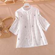 衬衫女夏季纯棉白色七分袖立领上衣甜美森系粉色刺绣花洋气衬衣