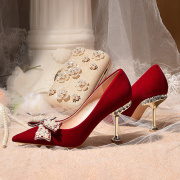 红色婚鞋2024新娘回门订婚敬酒服高跟鞋蝴蝶中式秀禾婚纱两穿