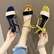 凉鞋女鞋2019夏季糖果，色一字式扣带露趾中跟橡胶粗跟百搭